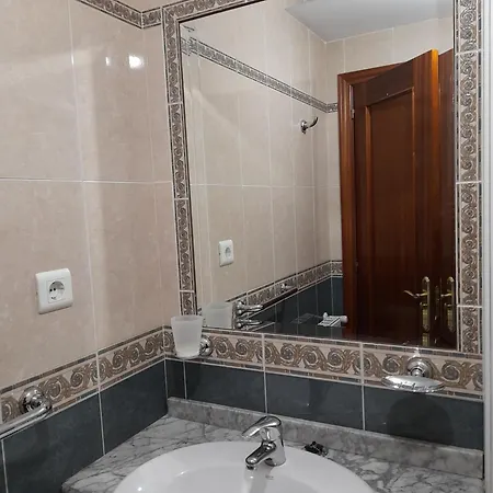 Carmina El Fondon 3 Onís